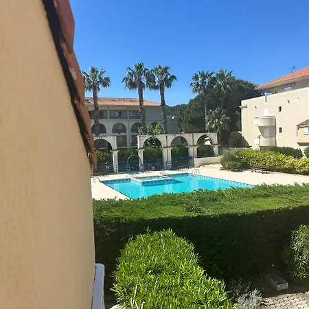 펜션 Bord De Avec Piscine 르 라방두